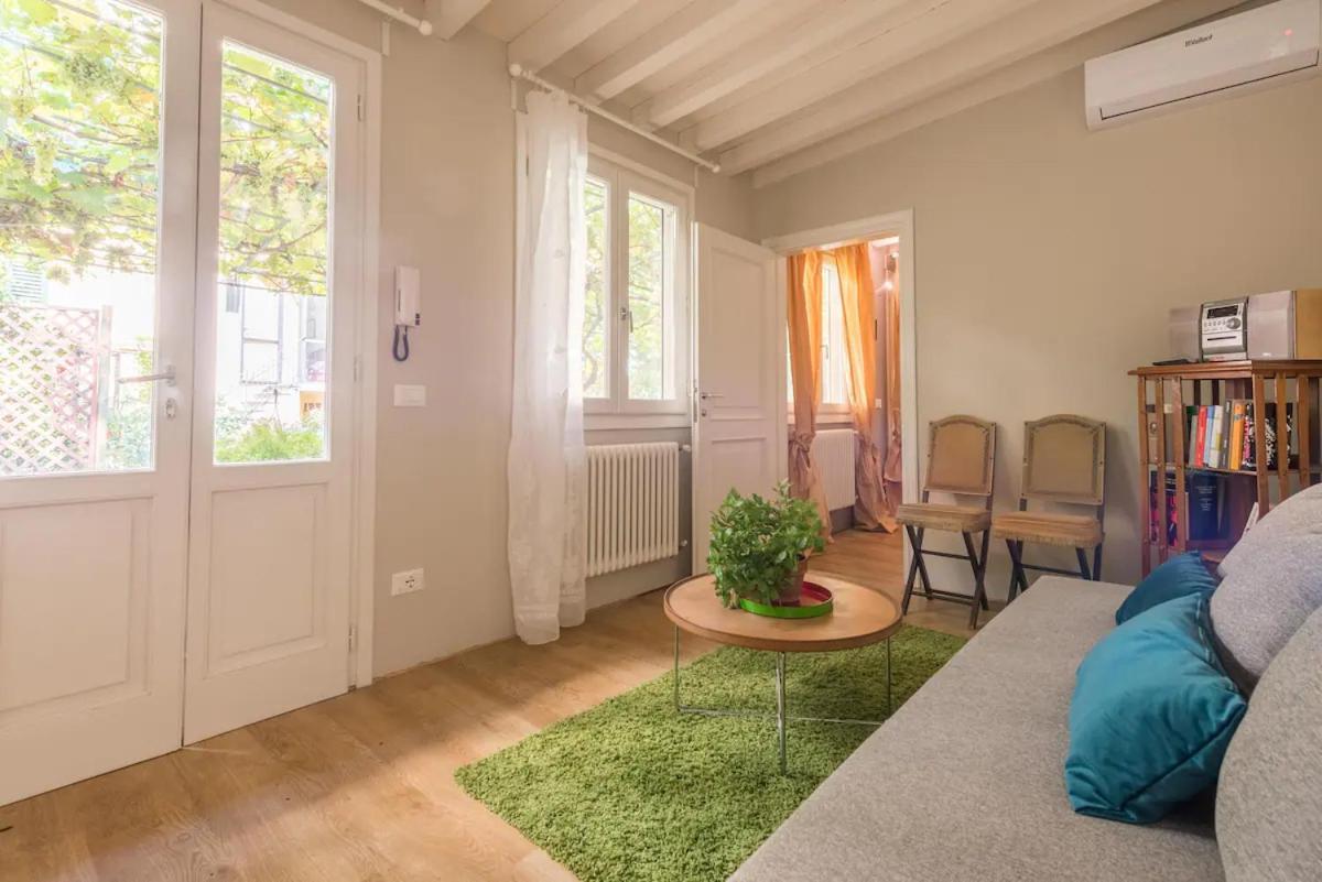 Boutique Apartment With Private Rooms And Garden Oasis Firenze Esterno foto