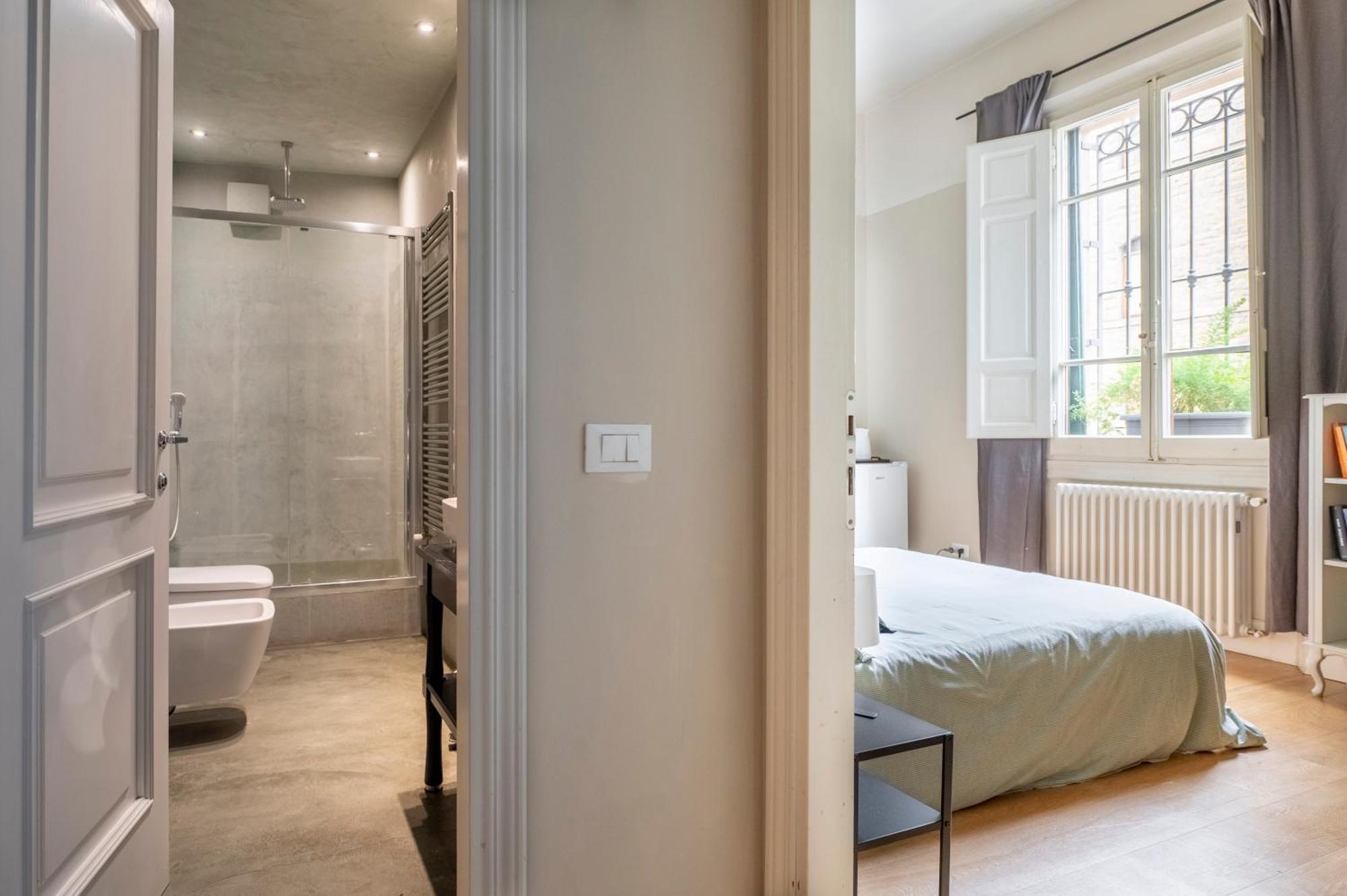 Boutique Apartment With Private Rooms And Garden Oasis Firenze Esterno foto